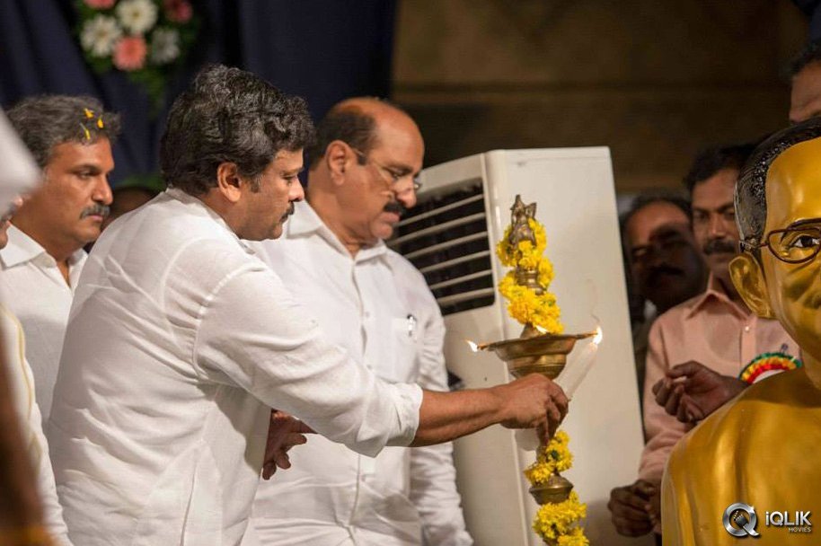 Allu-Ramalingaiah-Award-to-Paruchuri-Brothers